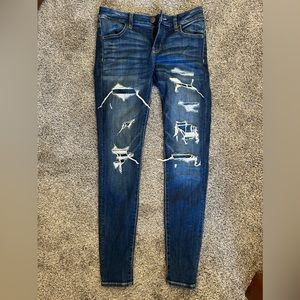 American eagle ripped jeans